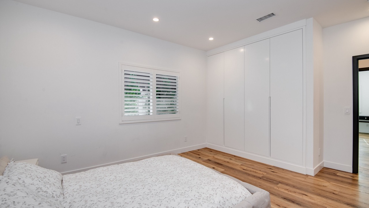 Photo of Bedroom in Sherman Oaks