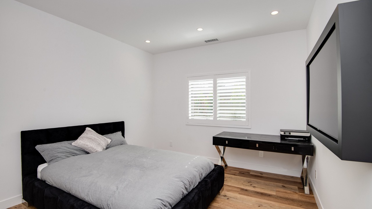 Photo of Bedroom in Sherman Oaks