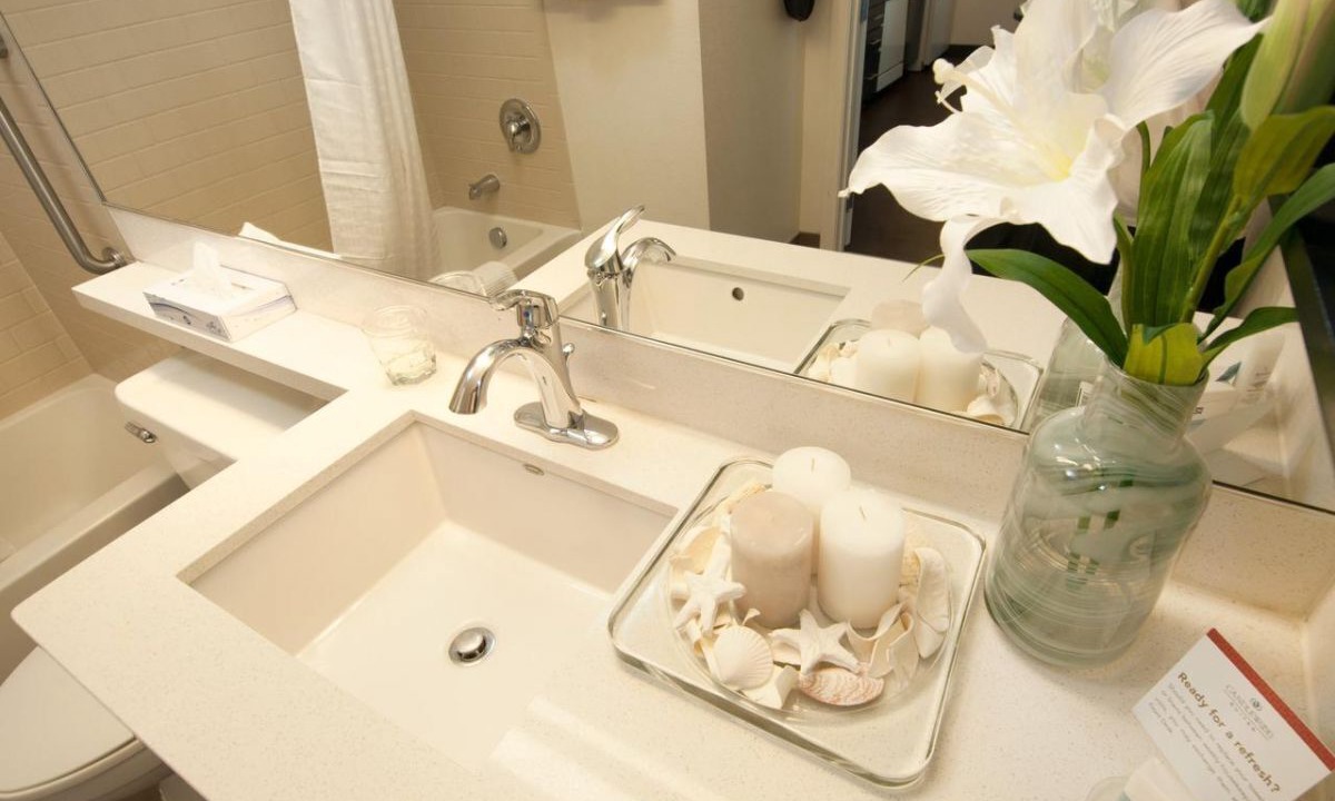 Photo of Bathroom in Anaheim Resort