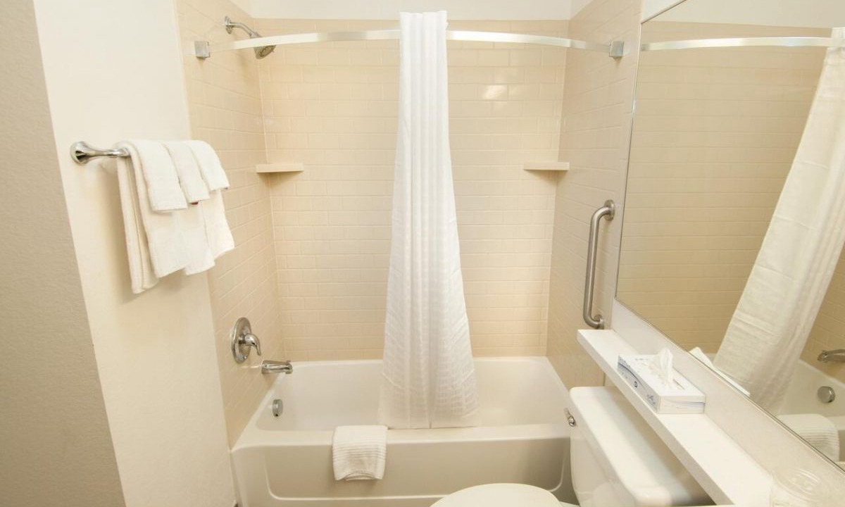 Photo of Bathroom in Anaheim Resort