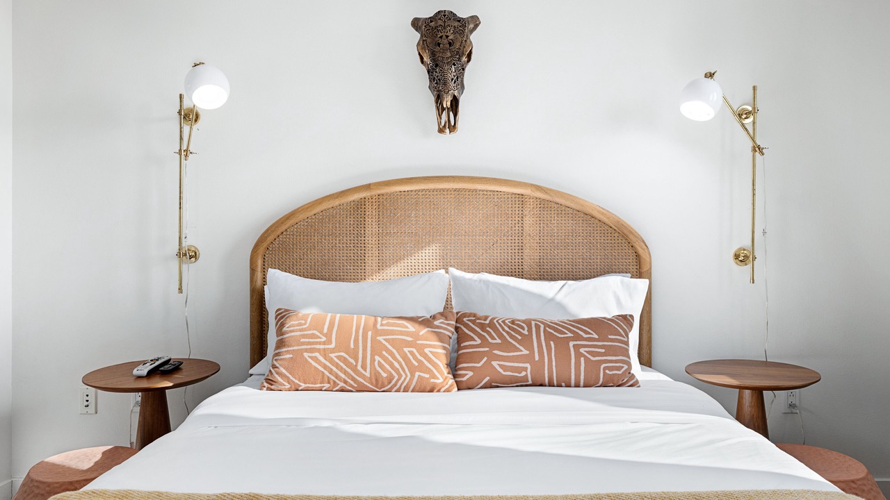 Photo of Bedroom in Carthay Circle