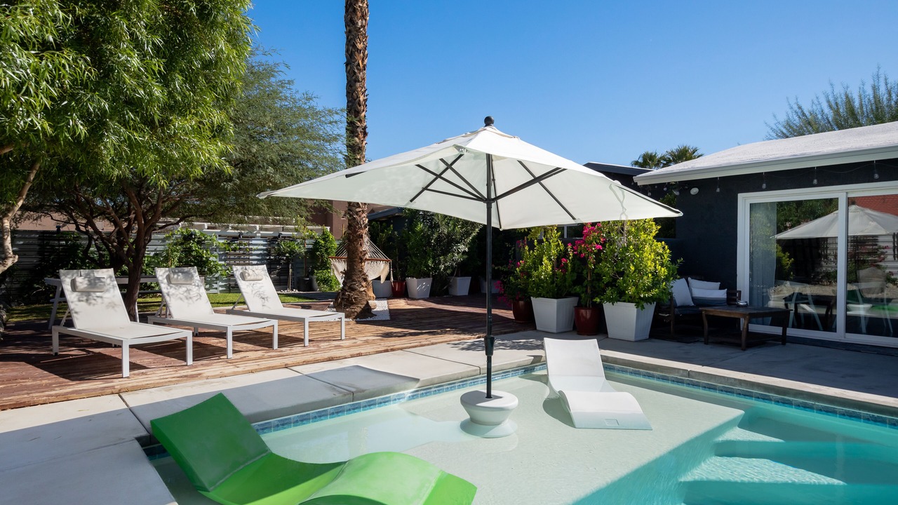 Photo of Outdoor in Desert Park Estates