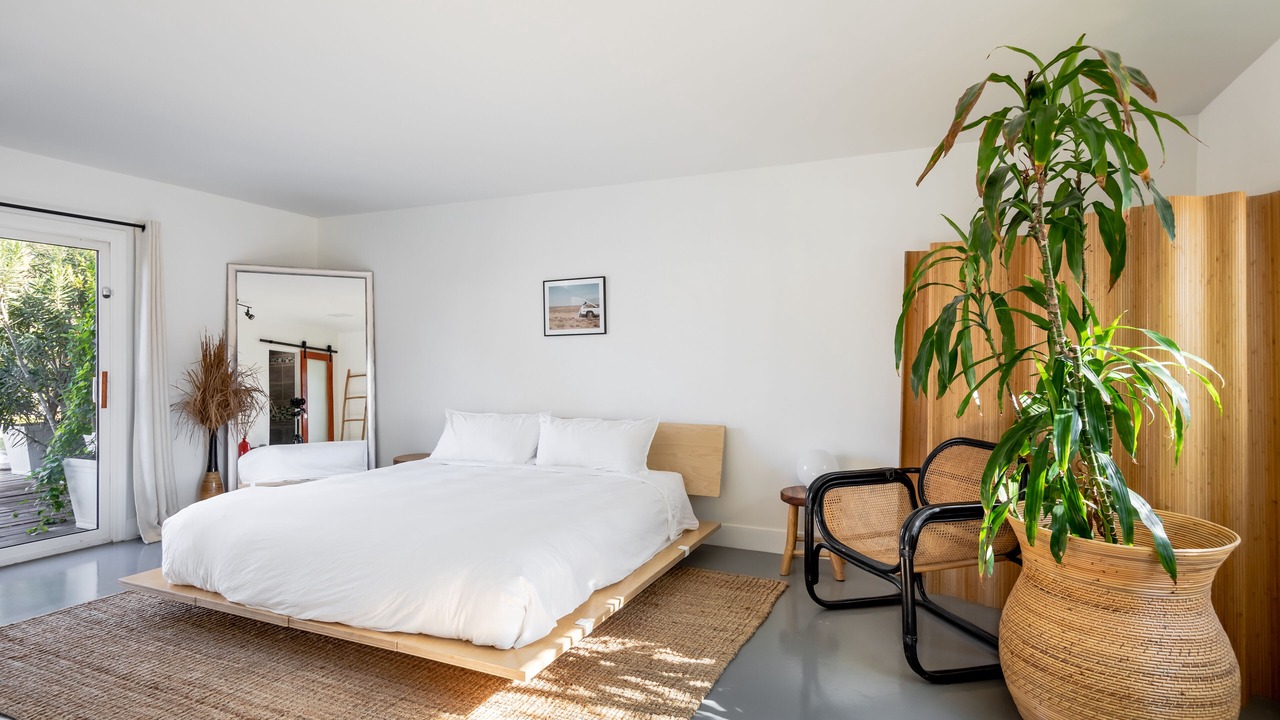Photo of Bedroom in Desert Park Estates