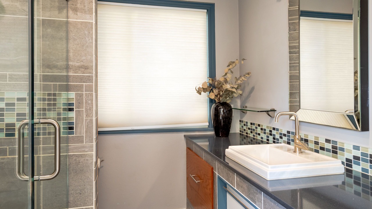 Photo of Bathroom in Desert Park Estates
