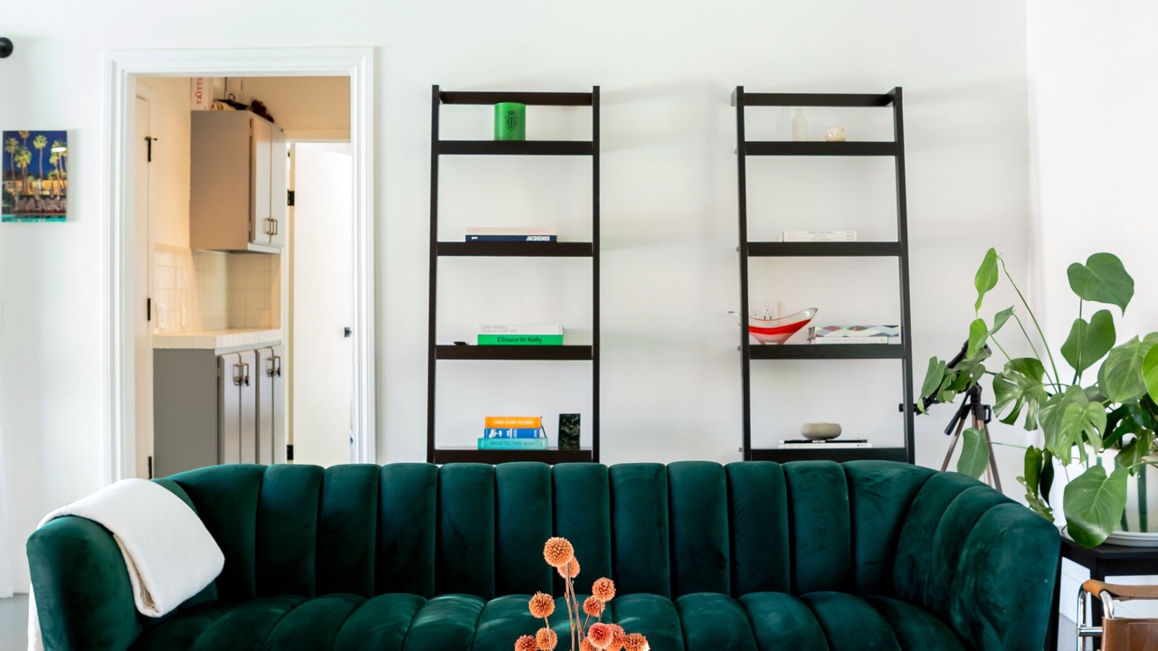 Photo of Livingroom in Desert Park Estates