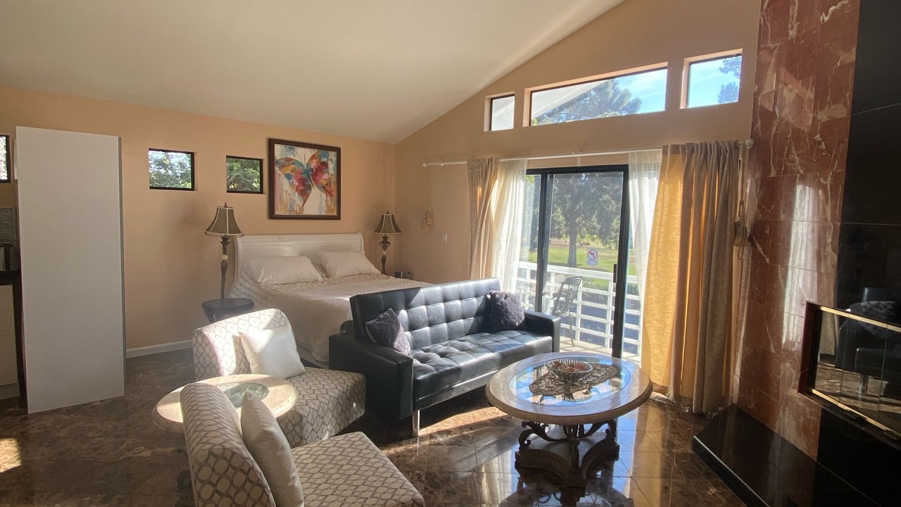 Photo of Livingroom in Sunset Park