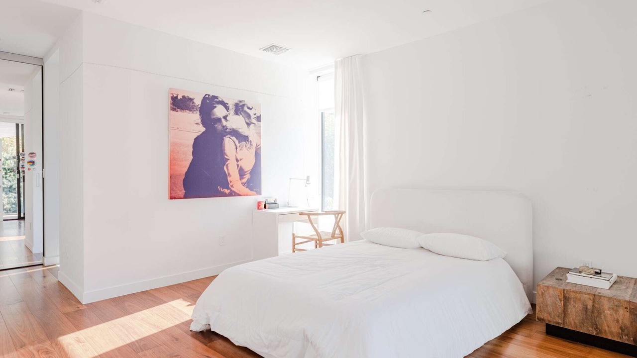 Photo of Bedroom in Beverly Grove