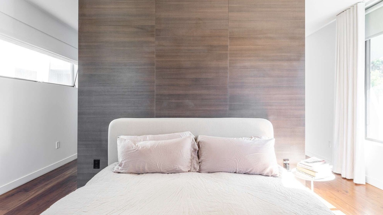 Photo of Bedroom in Beverly Grove
