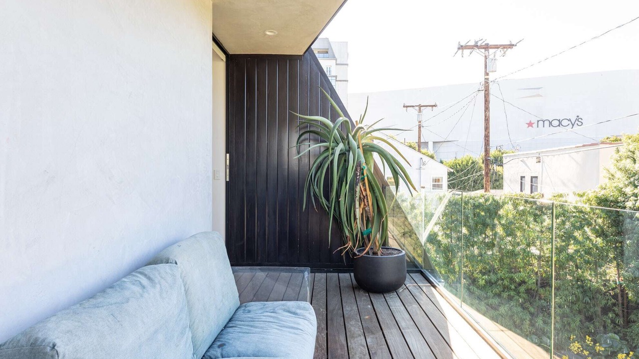 Photo of Patio Balcony in Beverly Grove