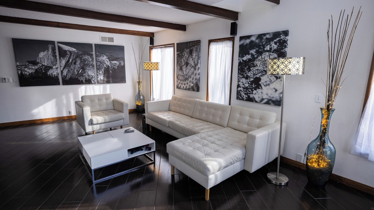 Photo of Bedroom in Los Angeles