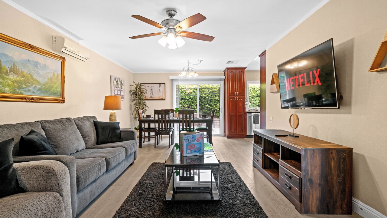 Photo of Livingroom in Laguna Hills