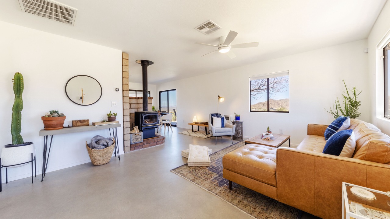 Photo of Livingroom in Joshua Tree