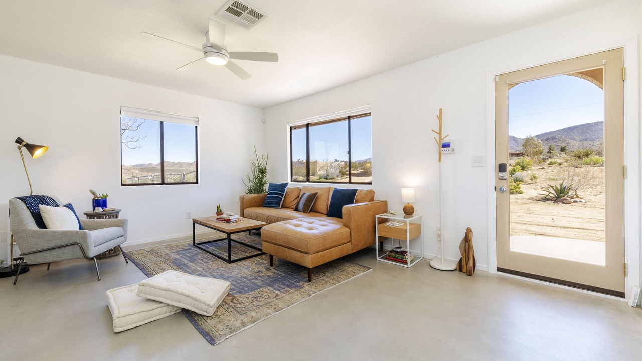 Photo of Livingroom in Joshua Tree