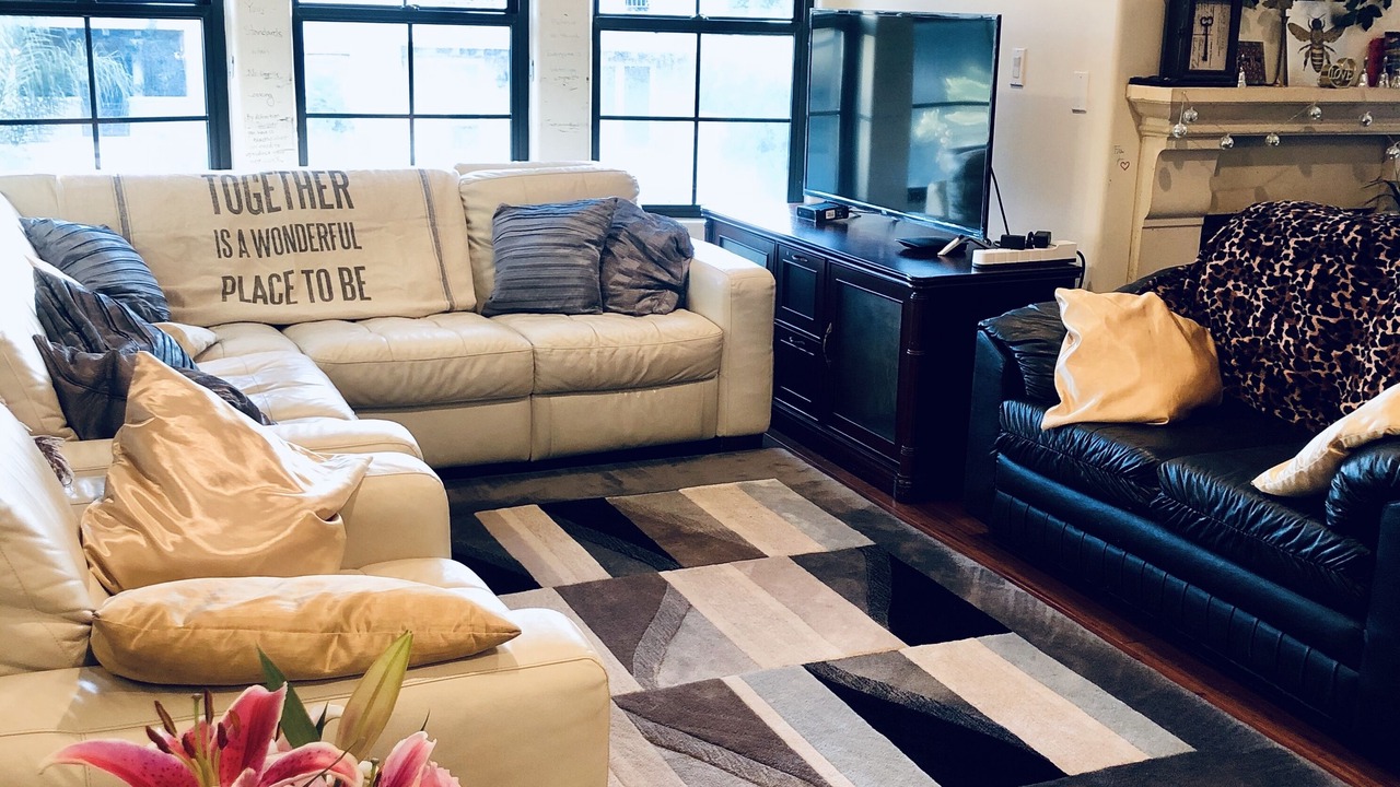 Photo of Livingroom in Studio City