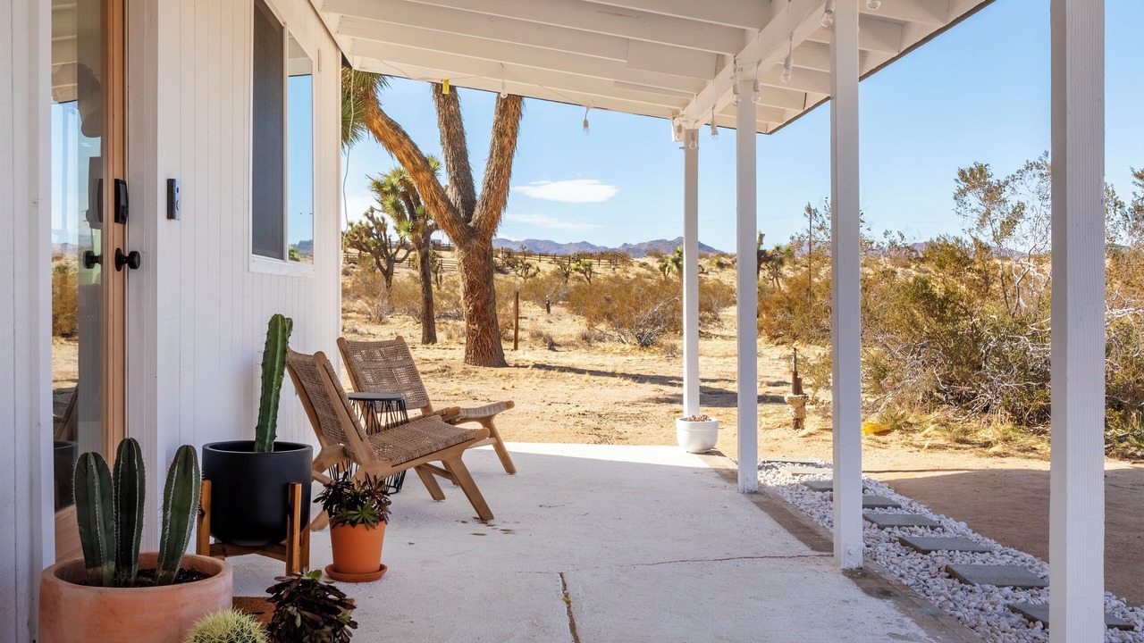 Photo of Patio Balcony in Landers
