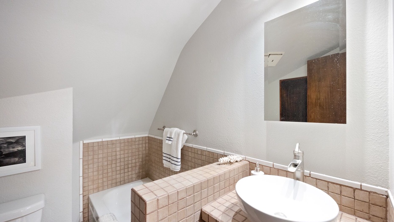 Photo of Bathroom in Landers