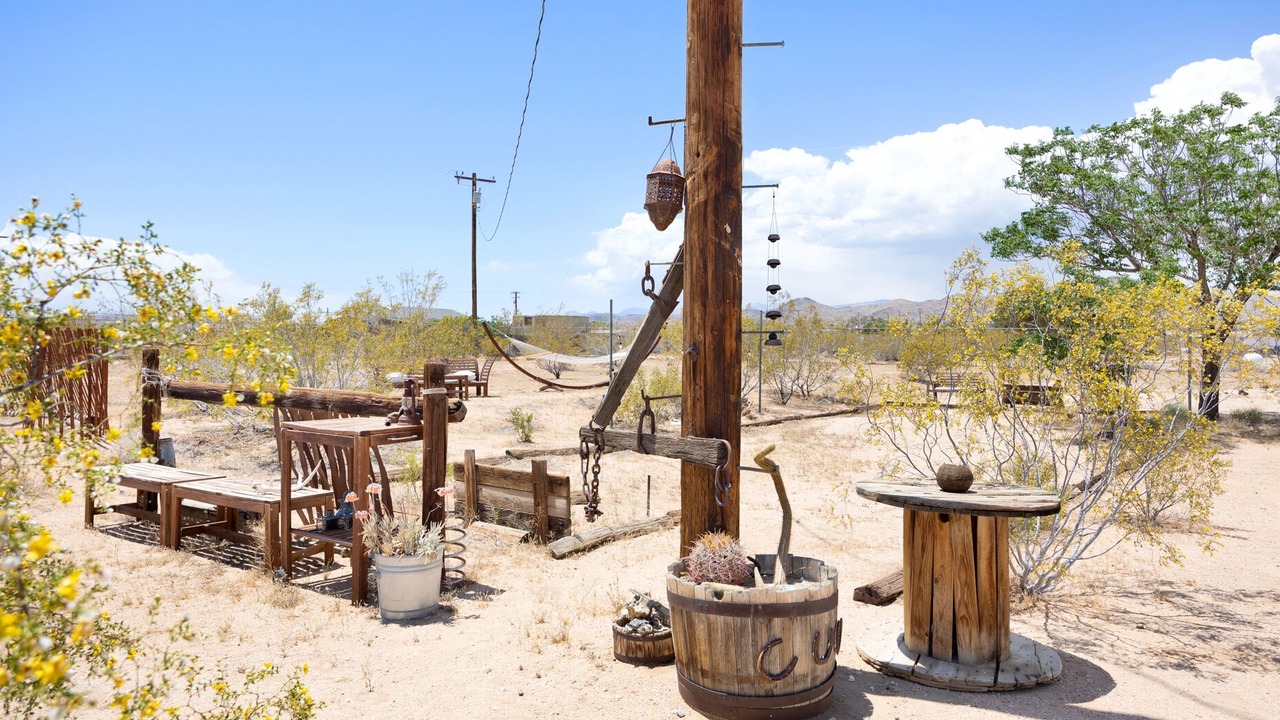 Photo of Outdoor in Landers