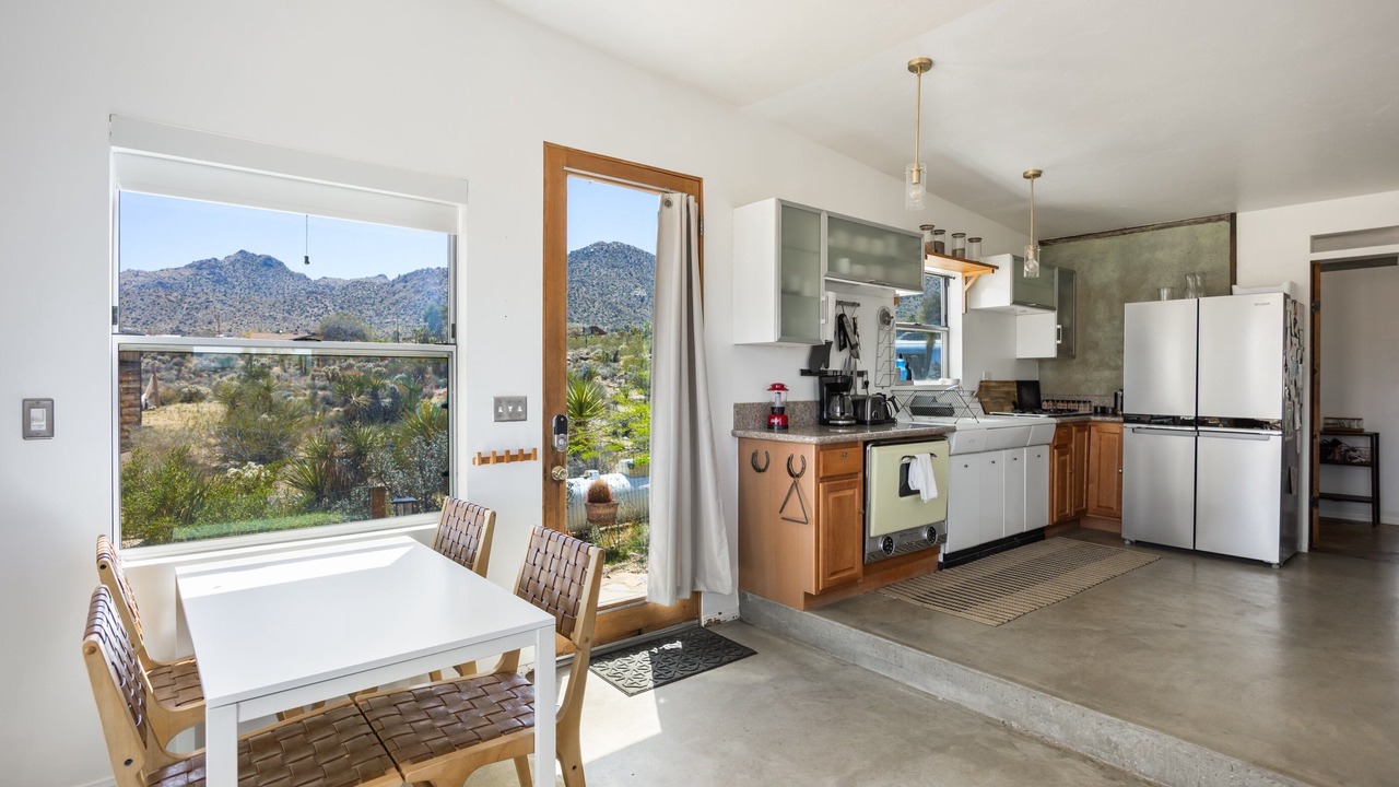 Photo of Kitchen in Joshua Tree Highlands