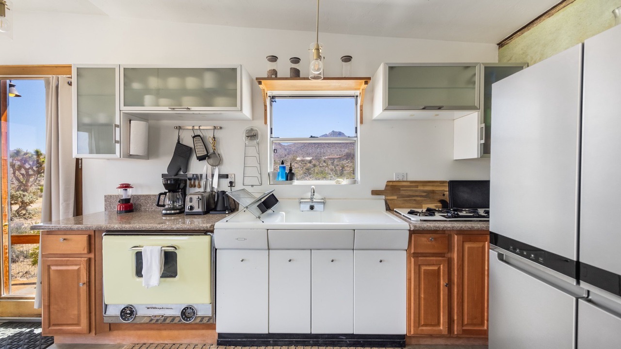 Photo of Kitchen in Joshua Tree Highlands