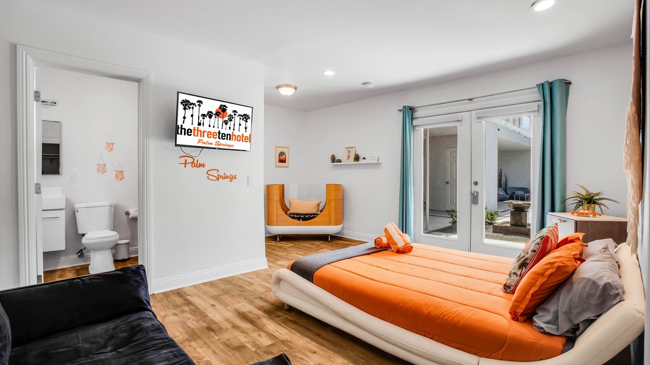 Photo of Bedroom in Tahquitz River Estates