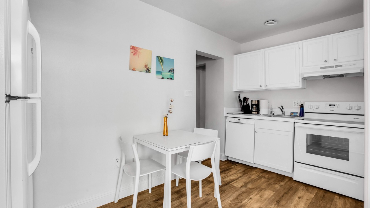 Photo of Kitchen in Tahquitz River Estates