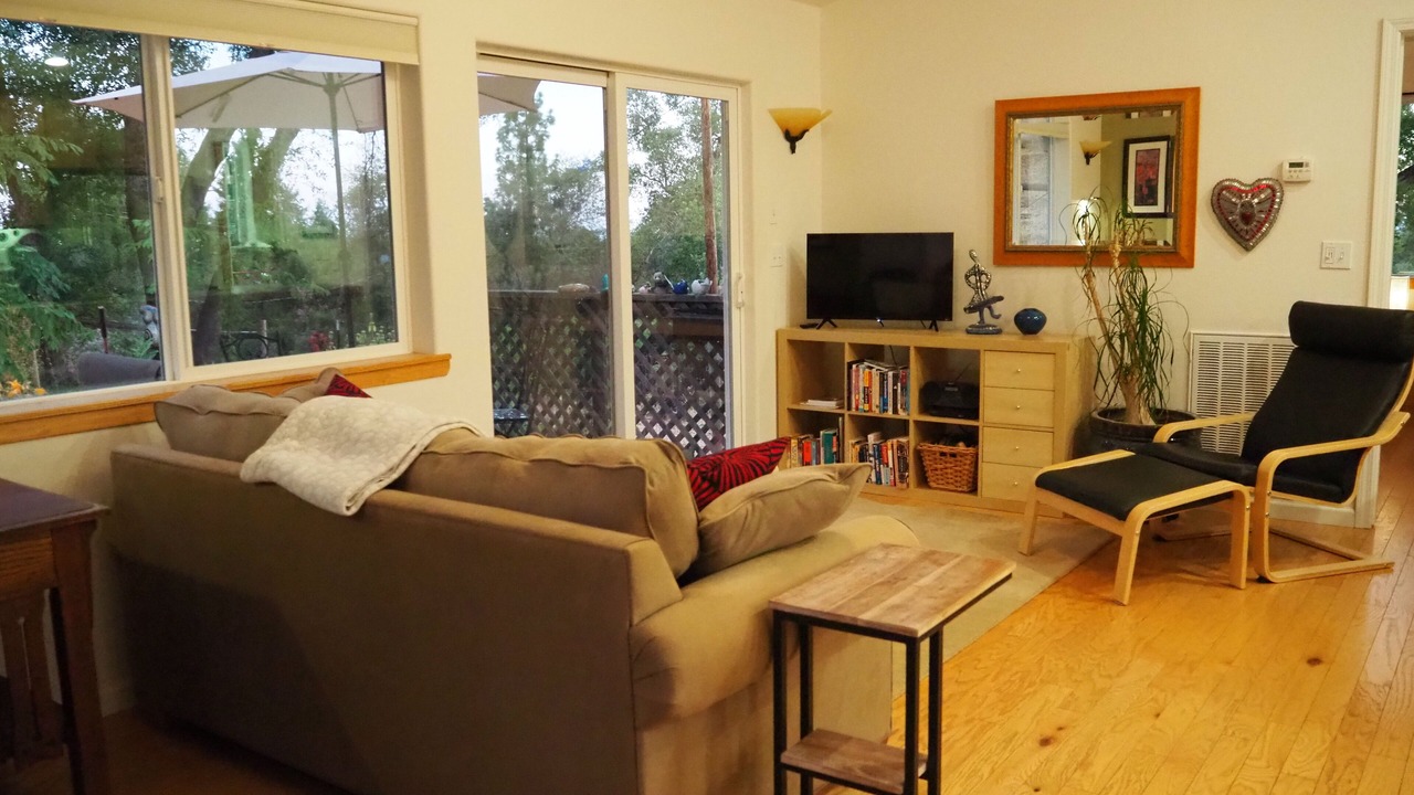 Photo of Livingroom in Columbia