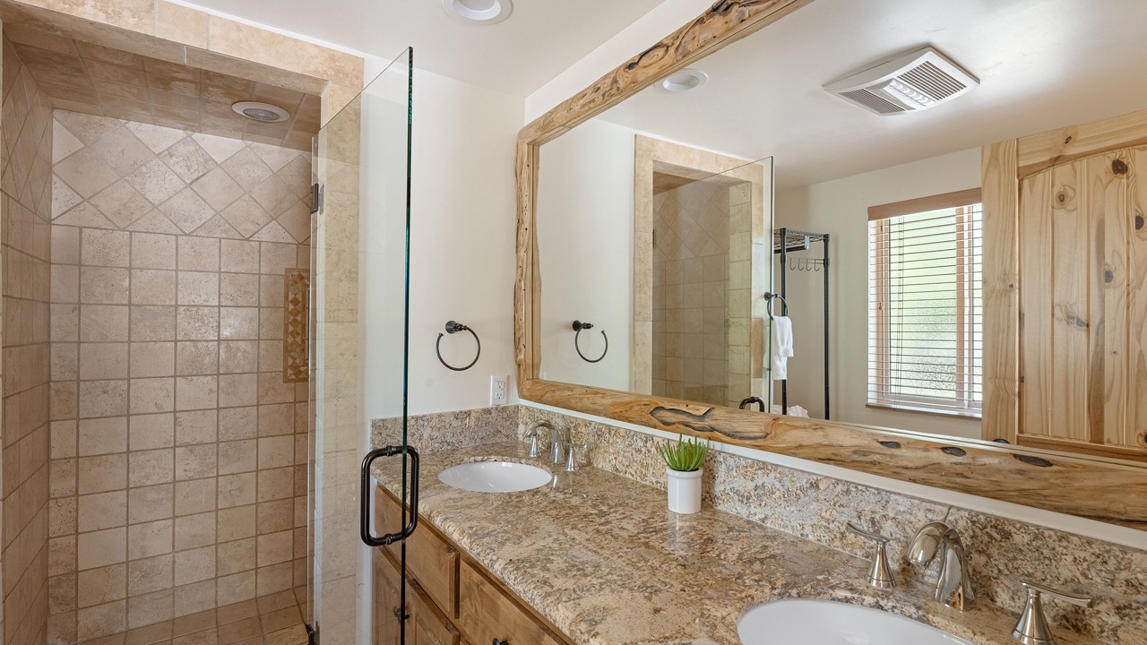 Photo of Bathroom in Fox Farm