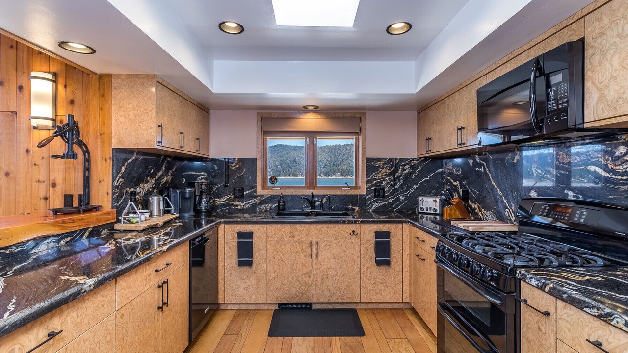 Photo of Kitchen in Patton