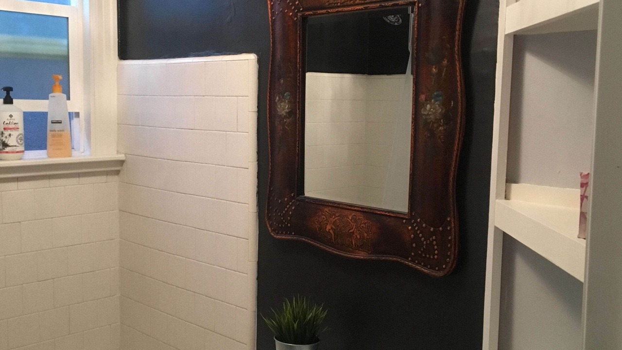 Photo of Bathroom in Pacific - Edison