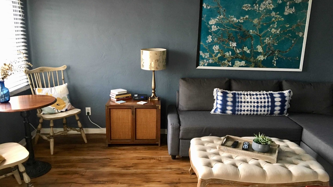 Photo of Livingroom in Pacific - Edison