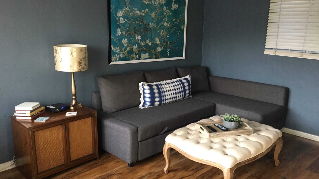 Photo of Livingroom in Pacific - Edison