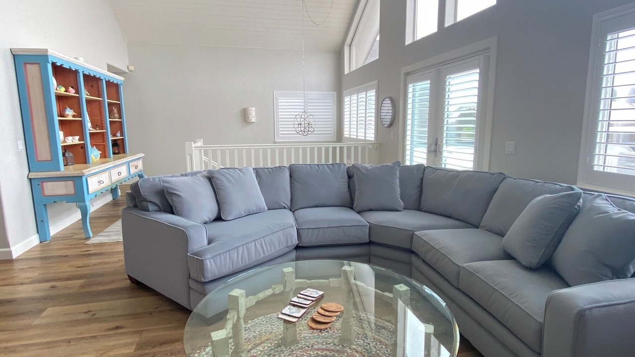 Photo of Bedroom in Pierpont Bay