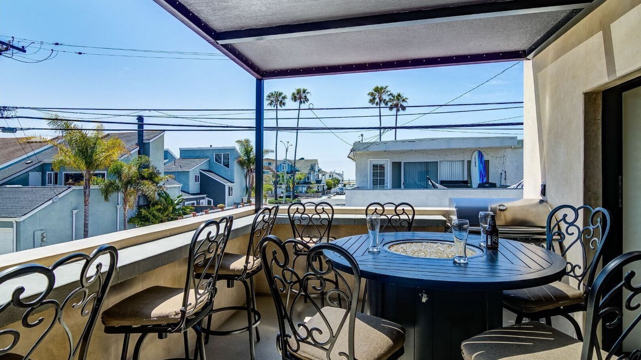 Photo of Others in Balboa Peninsula