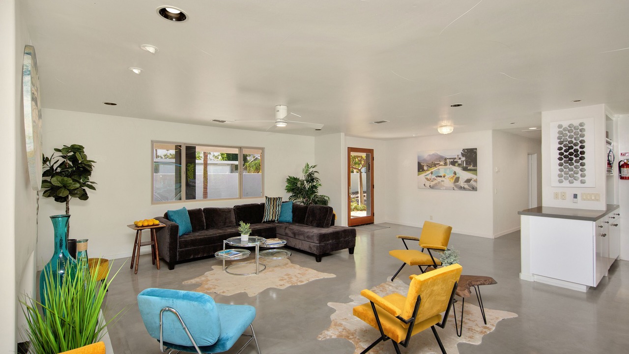 Photo of Bedroom in Indian Canyon