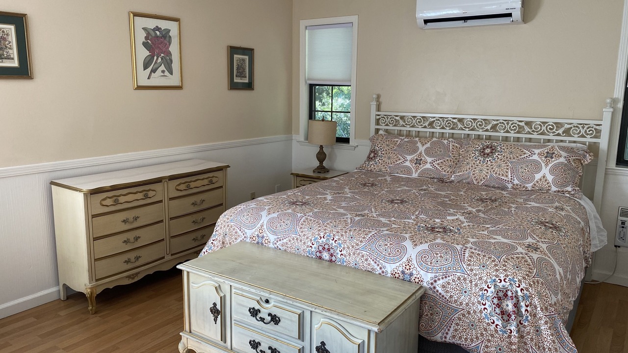 Photo of Bedroom in Chico