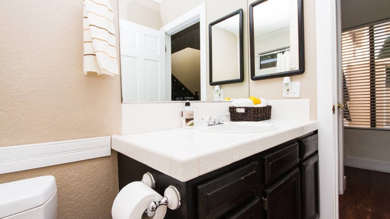 Photo of Bathroom in Anaheim Colony Historic District