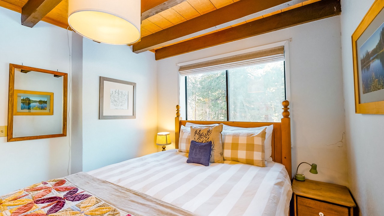 Photo of Bedroom in Serene Lakes