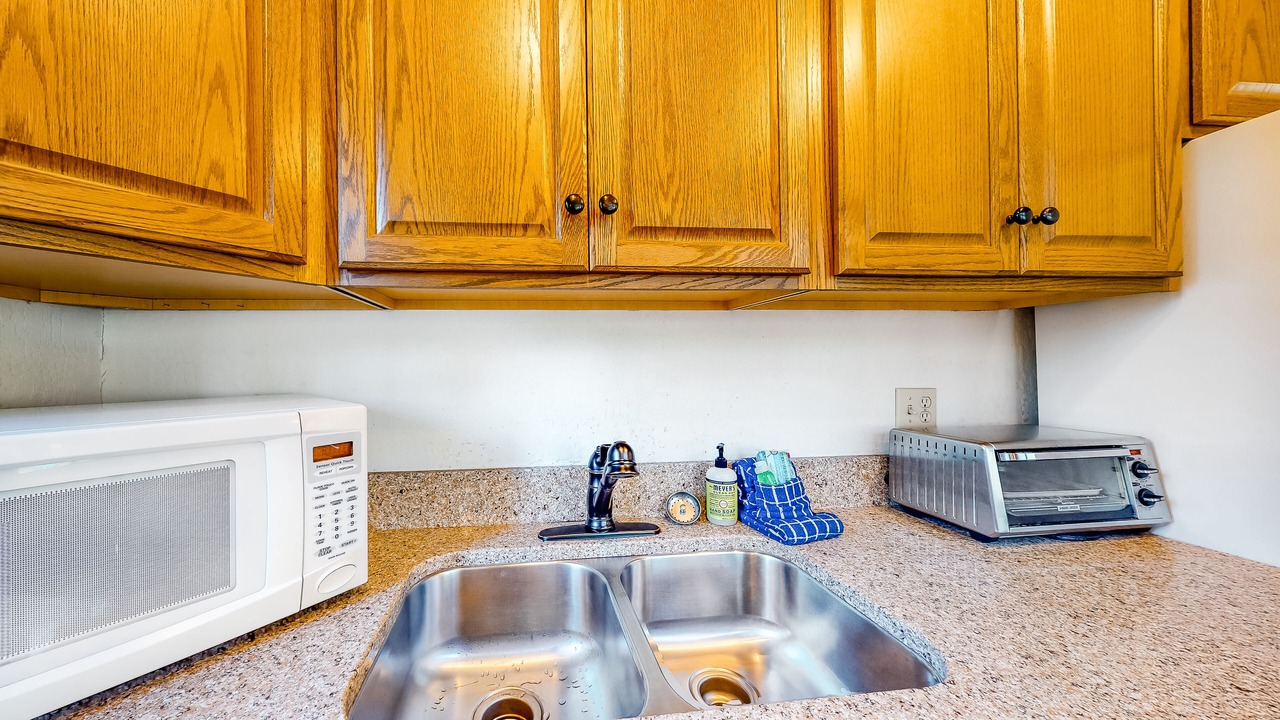 Photo of Kitchen in Serene Lakes