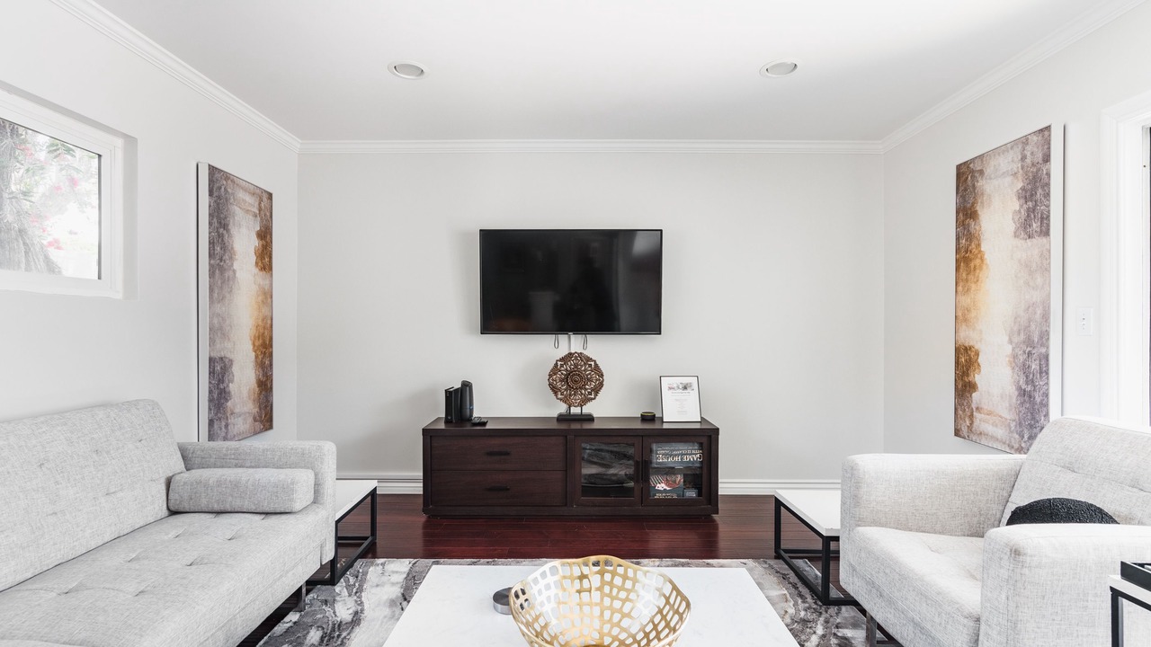 Photo of Livingroom in Lake Balboa