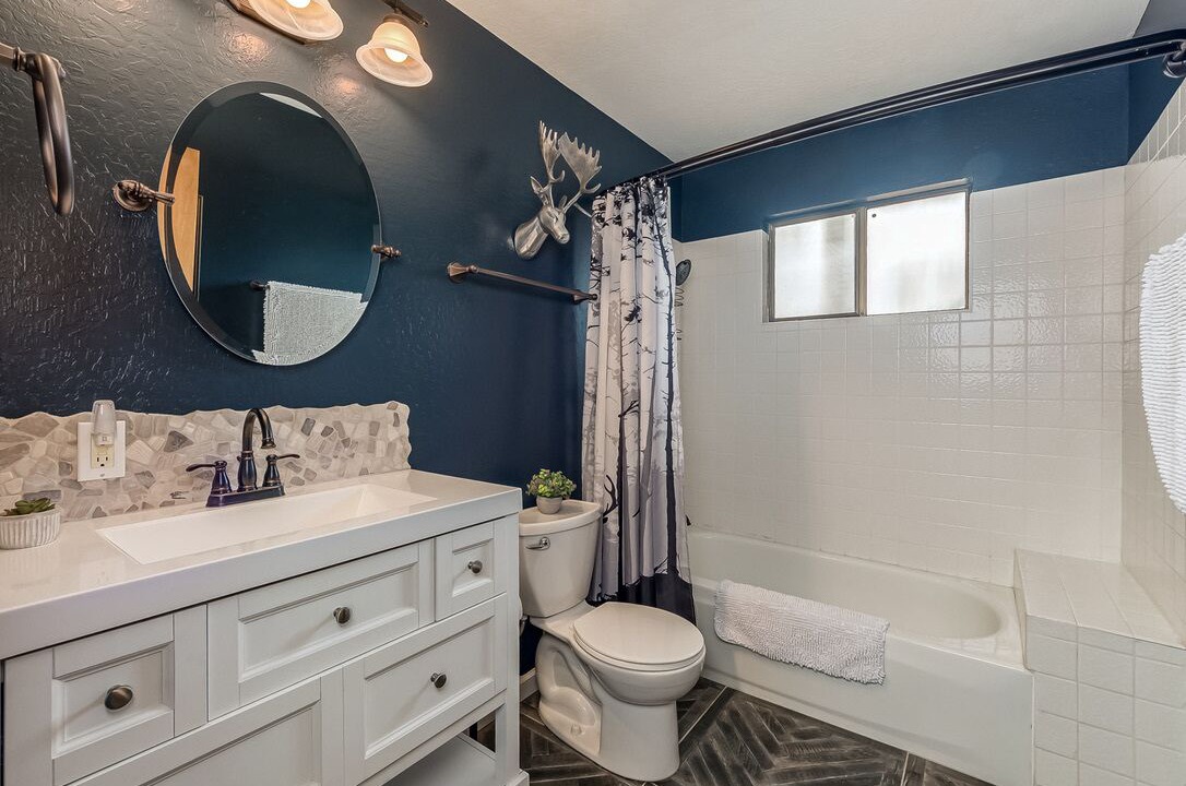 Photo of Bathroom in Glencoe