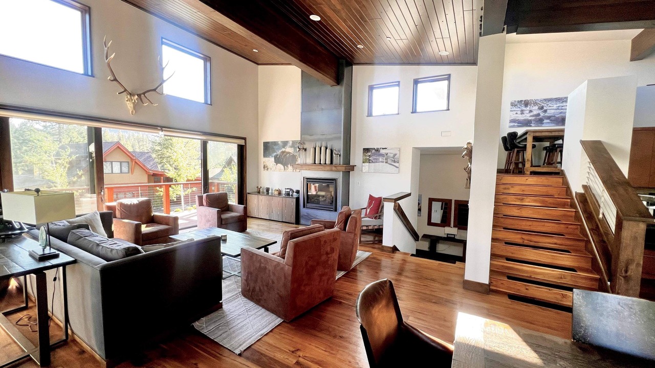 Photo of Livingroom in Ponderosa Palisades