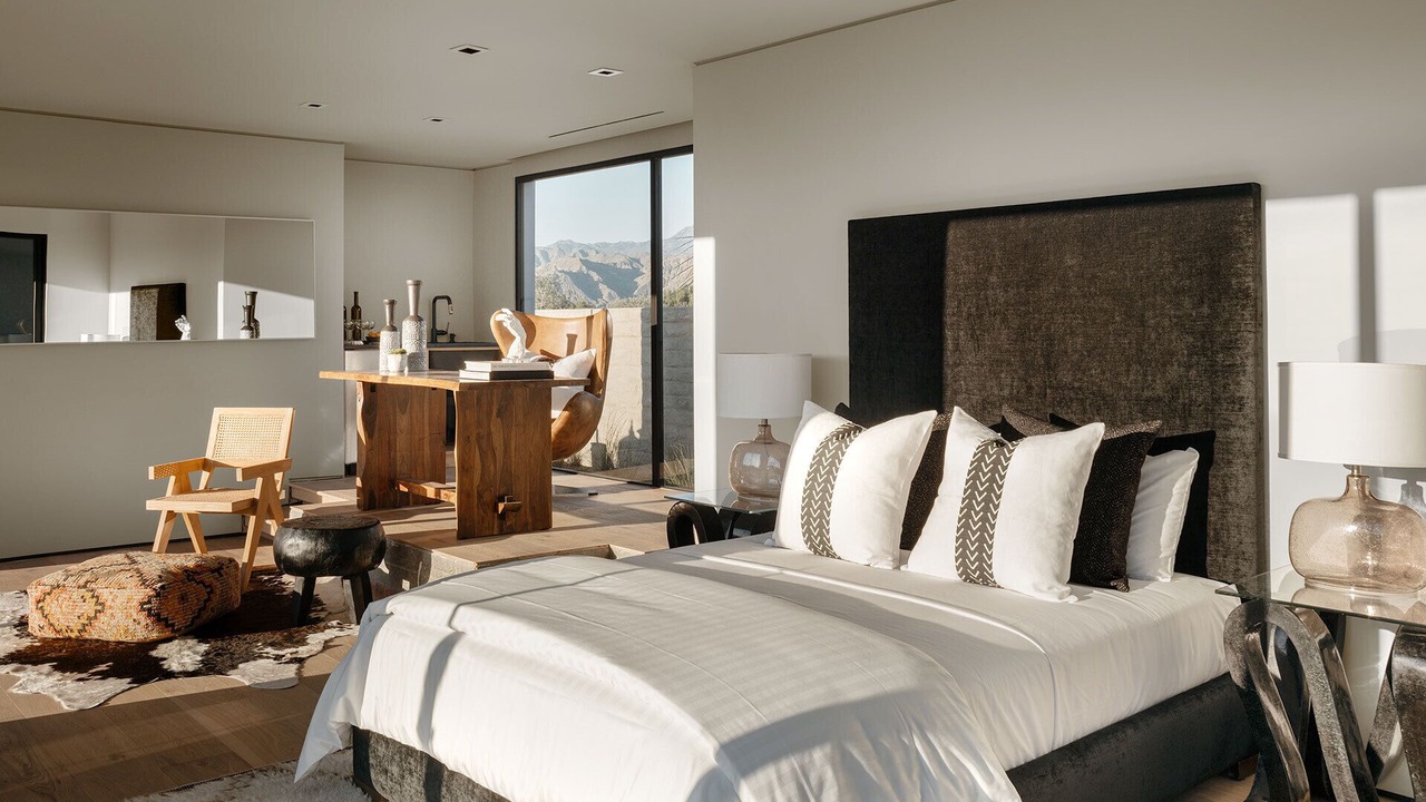 Photo of Bedroom in Magnesia Falls Cove