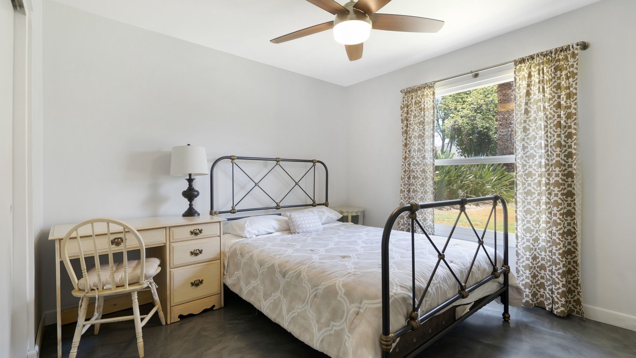 Photo of Bedroom in Riverside