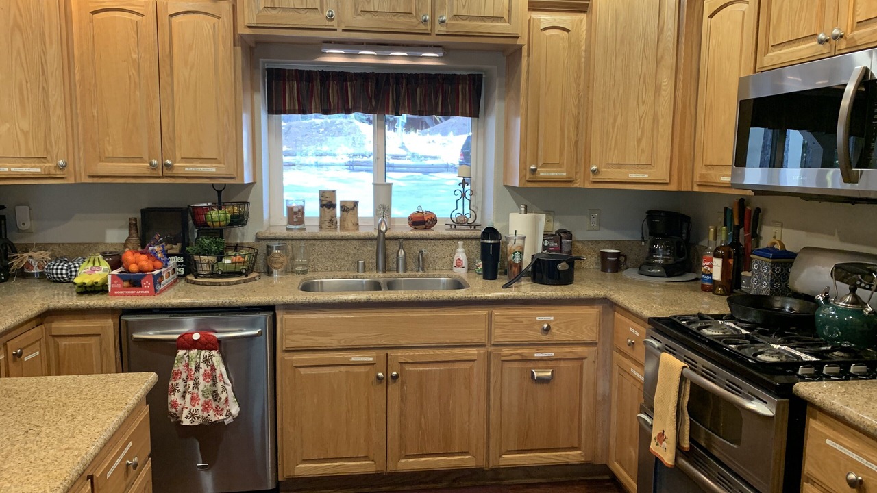 Photo of Kitchen in Running Springs
