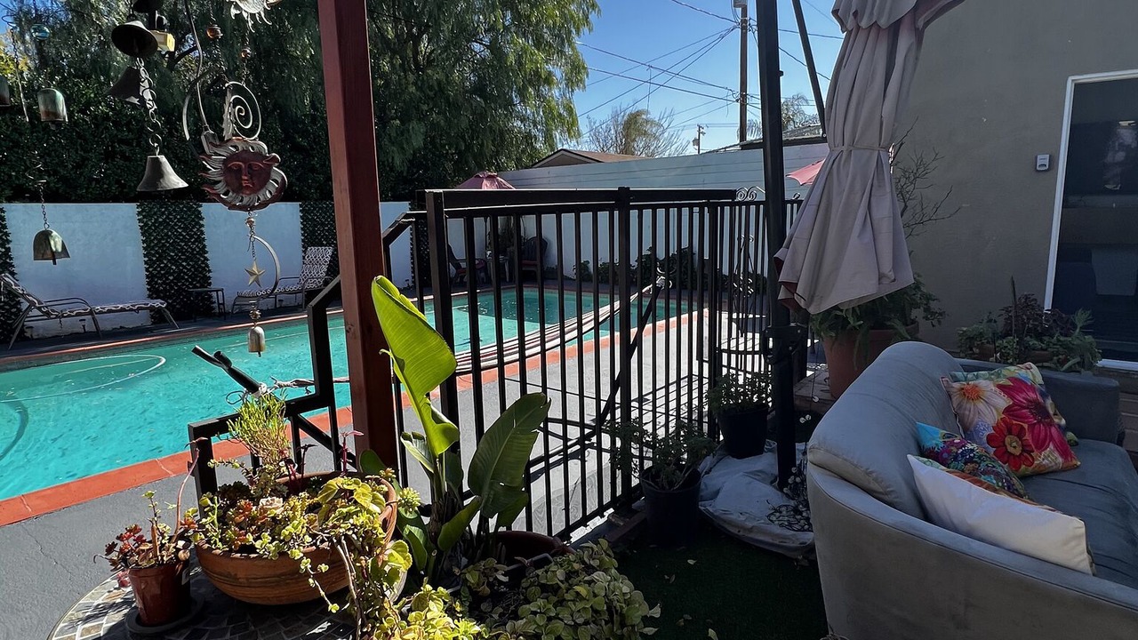 Photo of Outdoor in Burbank