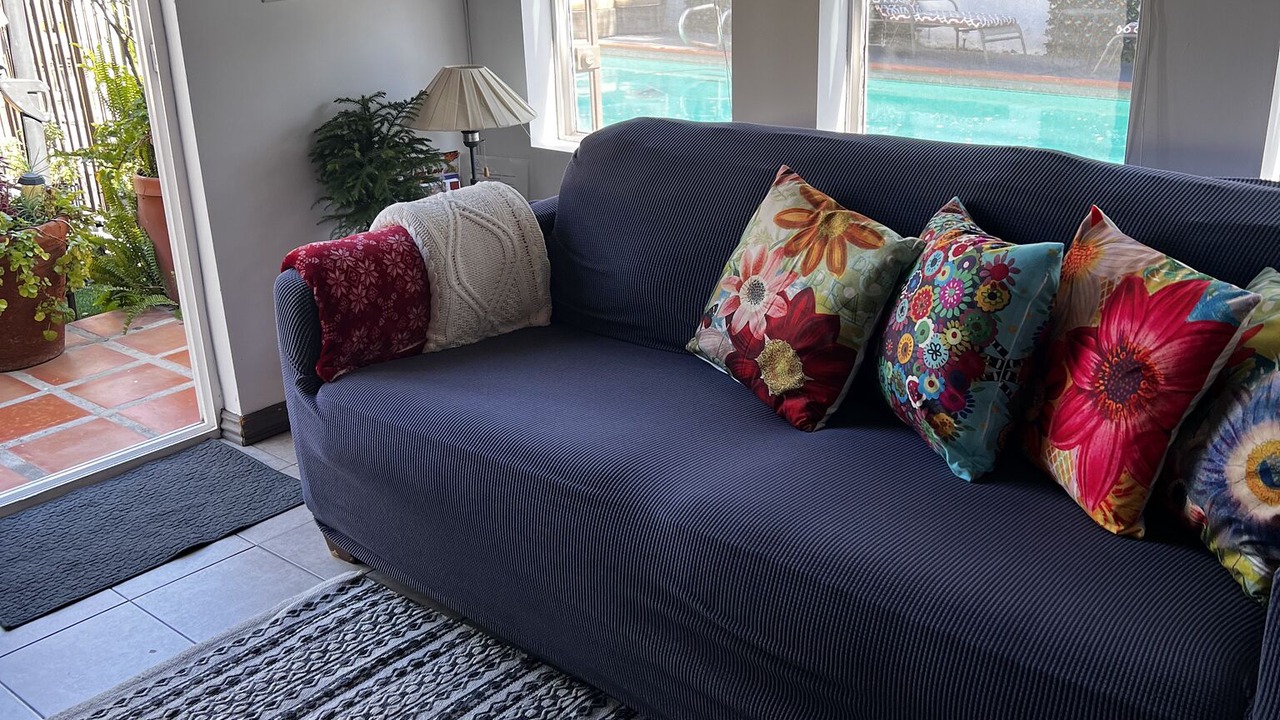 Photo of Livingroom in Burbank