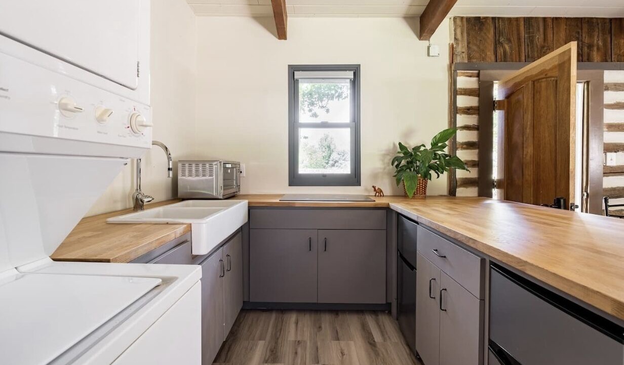 Photo of Kitchen in Kernville