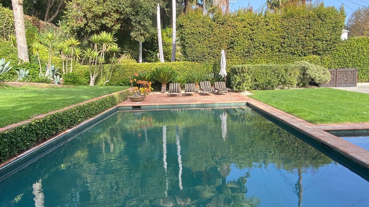 Photo of Outdoor in Brentwood