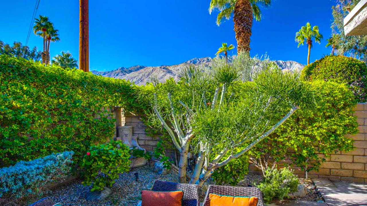 Photo of Patio Balcony in Sunrise Vista Chino