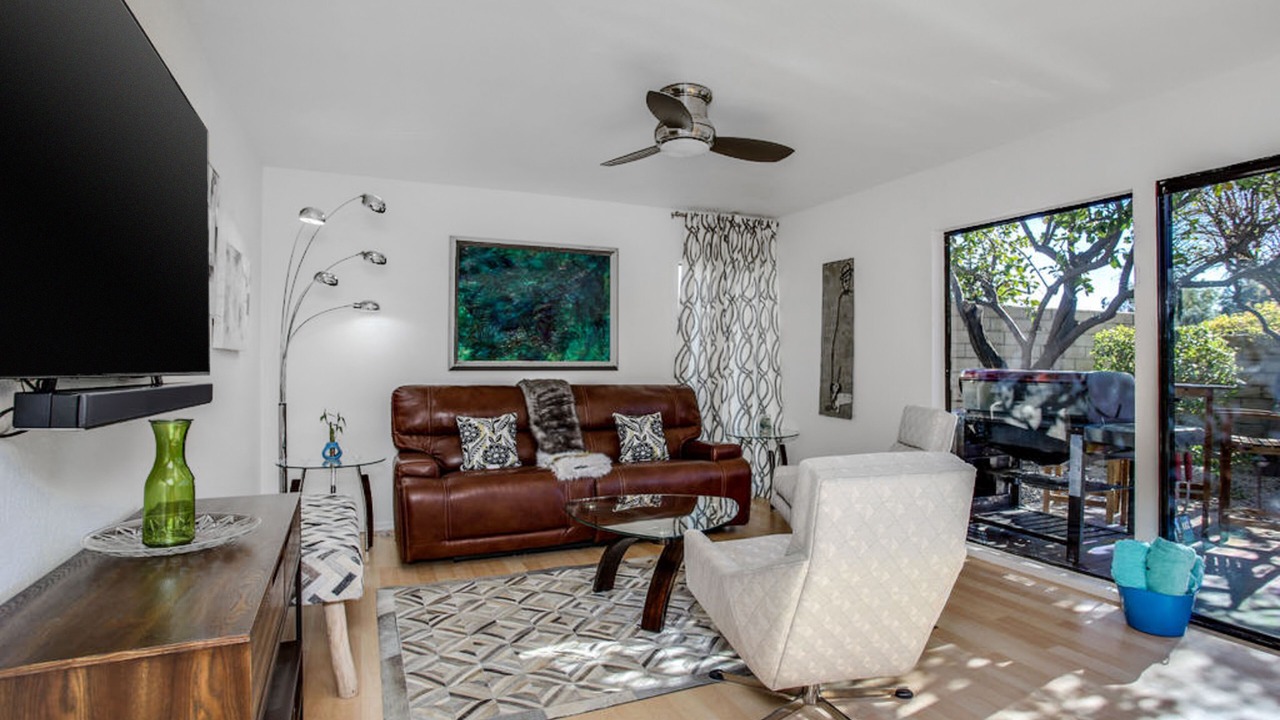 Photo of Livingroom in Sunrise Vista Chino